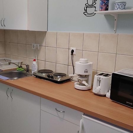 Ta'Karos Apartman 佐洛卡罗斯 外观 照片
